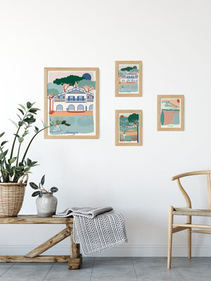 Cartes postales illustrées par Julie Roubergue sur le thème de Hossegor  dans les tons pastel.